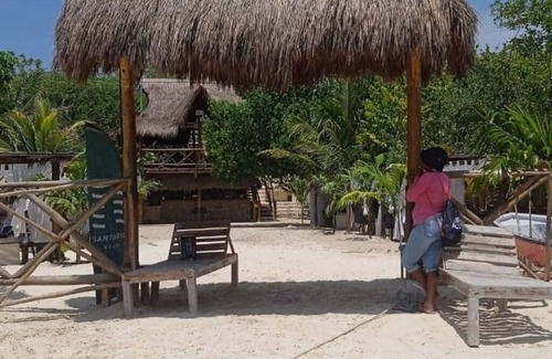 Tierra Bomba Island Apartment | Apartment 4 with balcony and garden and lake view