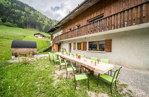 Abondance Apartment | Apartment 'Coeur De Charmy' with Mountain View, Private Terrace and Spa