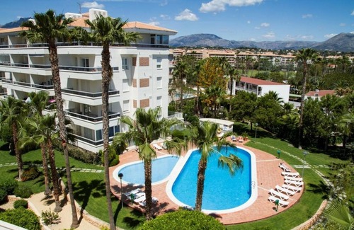 El Albir Apartment | Apartment Coliseo Spaniahome with Balcony, Shared Pool & Wi-Fi