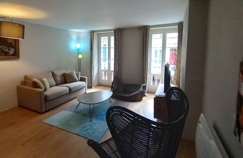 Grand Parc-Paul Doumer Apartment | Apartment-Comfort-Ensuite with Shower-Patio