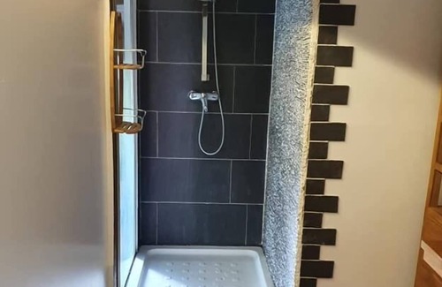 Mahaut Apartment | Apartment-Comfort-Ensuite-Pool view