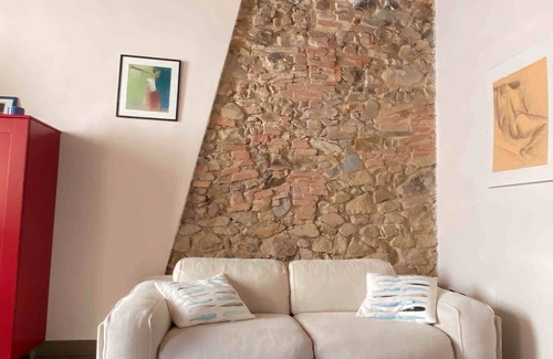 Piombino Apartment | Apartment 'Corbusier' with Balcony