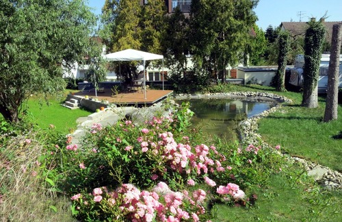 Dingelsdorf Apartment | Apartment 'D2, 60qm' with Private Terrace, Shared Garden and Wi-Fi