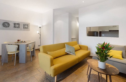 Vezzi Portio Apartment | Apartment 'Da Save' with Private Garden