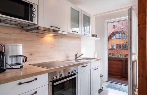 Hinterzarten Apartment | Apartment 'Dachtler' with Mountain View, Shared Garden and Wi-Fi