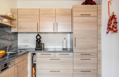 Altglashutten Apartment | Apartment 'Dorfblick' with Private Terrace, Shared Garden and Wi-Fi