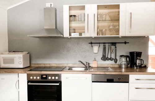 Schoenau am Koenigssee Apartment | Apartment Aschauer, 50sqm, combined living room/bedroom over 2 levels, balcony