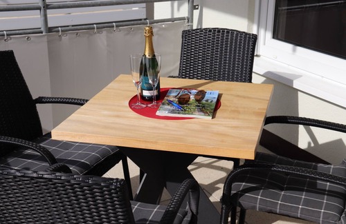 Unteruhldingen Apartment | Apartment Maisonette No.5 with balcony
