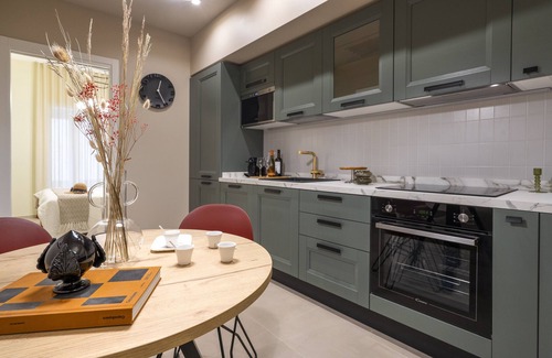 Locorotondo Apartment | Apartment "Dimora Màufra" with Wi-Fi & A/C