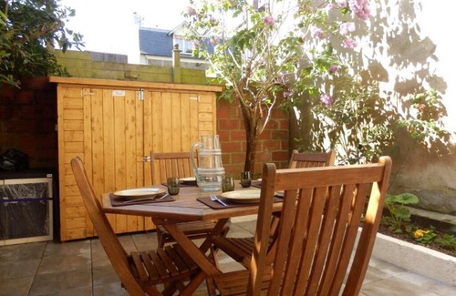 Villers-sur-Mer Apartment | Apartment Downtown of Villers-sur-Mer - 200 m from the beach - Wifi