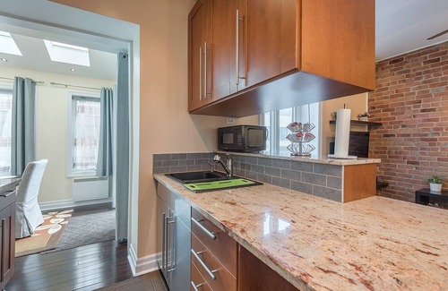 International District Apartment | Apartment downtown Montreal 2 Beds 6H