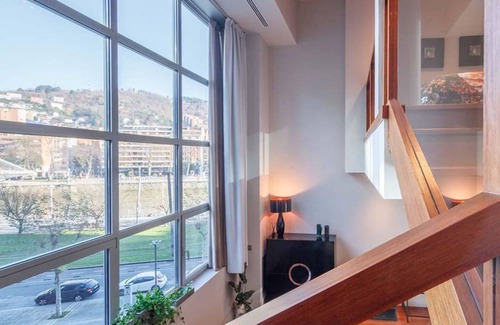 Bilbao City Centre Apartment | Apartment DUPLEX ISOZAKI-GUGGENHEIM