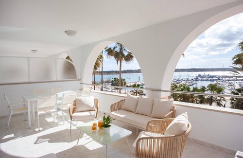 Colonia Sant Jordi Apartment | Apartment 'Edificio Puerto - 3 Habitaciones E1'