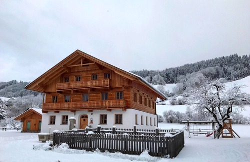 Schladming Apartment | Apartment Edelweiß /3 bedrooms - Appartementhaus Hinkerhof