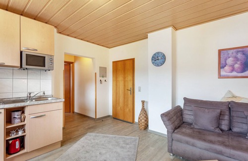 Ortsmitte Apartment | Apartment 'Eimberg' with Shared Garden and Wi-Fi