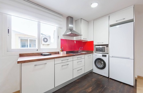 Adra Apartment | Apartment 'El Faro' with Mountain View and Air Conditioning