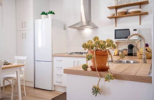 Melegis Apartment | Apartment 'El Santo' with Mountain View, Wi-Fi and Air Conditioning