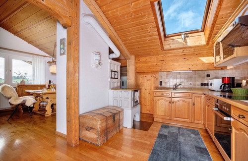 Oberreute Apartment | Apartment 'Elfi' with Shared Garden, Balcony and Wi-Fi