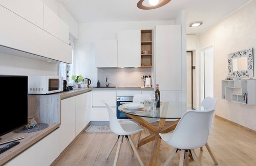 Aosta Apartment | Apartment 'Emmie House' with Mountain View, Balcony and Wi-Fi