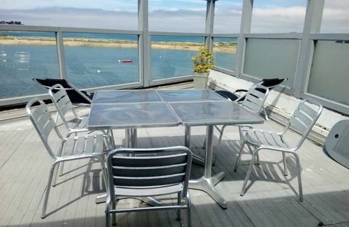 Louannec Apartment | Apartment-Ensuite with Bath-Sea view-Belle-vue