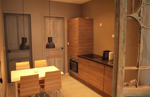 La Madeleine Apartment | Apartment-Ensuite with Shower-Appartement 471