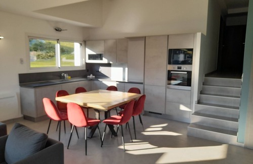 Sevrier Apartment | Apartment-Ensuite-Lake view-4 etoiles