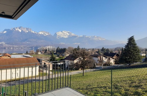 Sevrier Apartment | Apartment-Ensuite-Lake view-4 etoiles