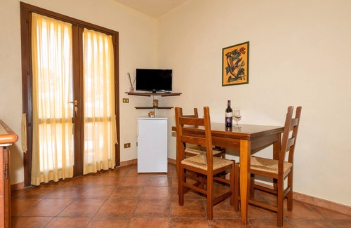 Livorno Apartment | Apartment 'Erba Di Campo - Viola' with Shared Pool, Private Terrace and Wi-Fi