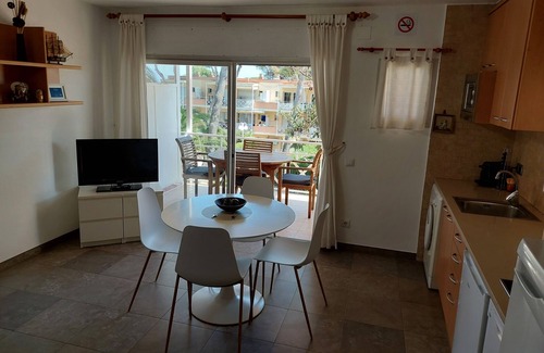Platja d'Aro Apartment | APARTMENT WITH TERRACE-SOLARIUM. AND POOL.NEXT TO CALA PI AND OTHER BEACHES.