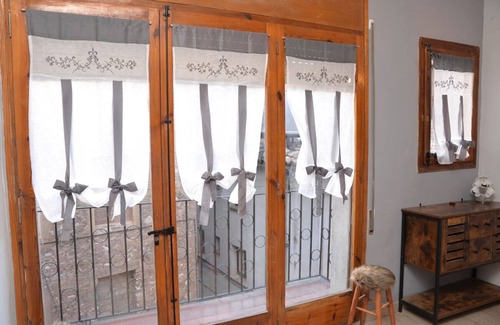 La Pobla de Lillet Apartment | Apartment