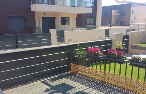 Pueblo Latino House | Apartment 200 m from Mil Palmeras beach