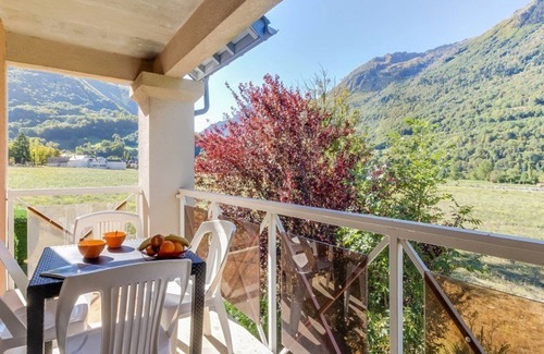 Esquieze-Sere Apartment | Apartment Esquièze-Sère, 2 bedrooms, 6 persons