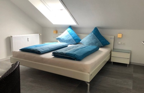 Ludwigshafen Apartment | Apartment Fuchs, 85sqm, balcony, 2 bedrooms, max. 6 persons