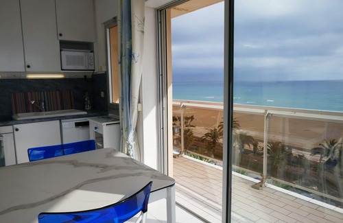 La Cote Radieuse Apartment | Apartment/flat at the beach- Canet Plage