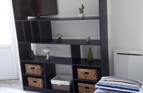 Les Sables d'Olonne Apartment | Apartment F2 33m district Arago downtown, 200m from the big beach