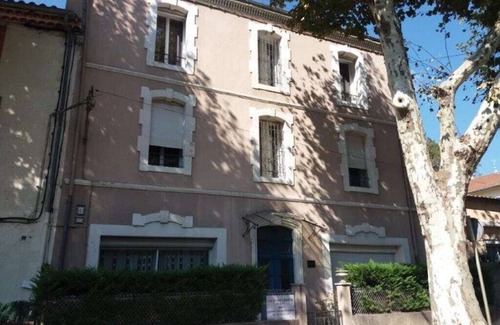 Bedarieux (ornac) Apartment | Apartment F2 with small garden on first floor, quiet, 200 m cure