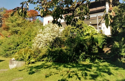 Hauzenberg Apartment | Apartment 'Familie Graml' with Mountain View, Shared Garden and Wi-Fi