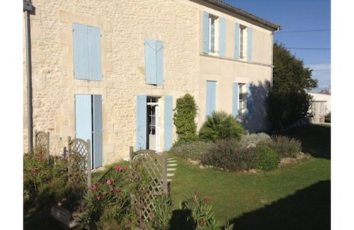 Saujon Apartment | Apartment farmhouse garden swimming pool - Le Carrelet