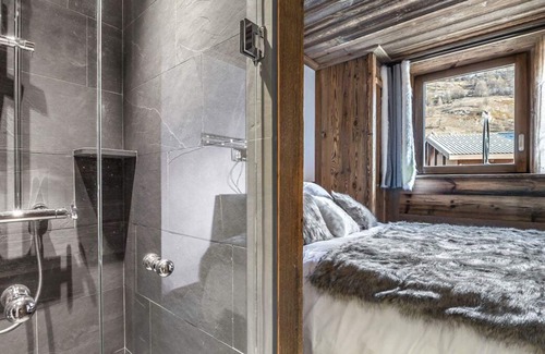 Val-d'Isere Villa | Apartment Felice - Three Bedroom Villa, Sleeps 6