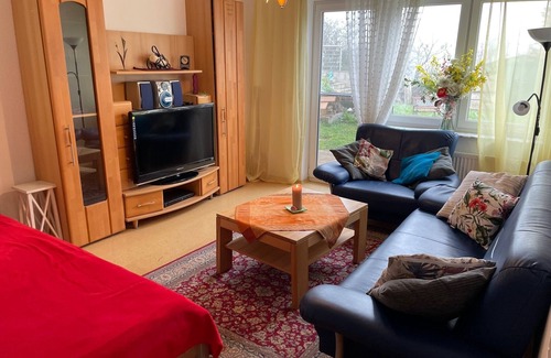 Krautheim Apartment | Apartment 'Ferienwohnung Ingrid Rautenberg' with Private Terrace, Private Garden and Wi-Fi