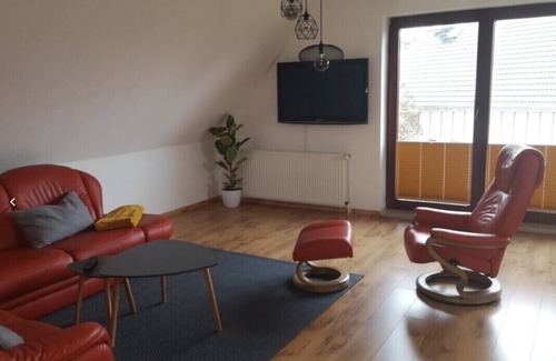 Todendorf Apartment | Apartment 'Ferienwohnung Familie Ossenbühl' with Wi-Fi