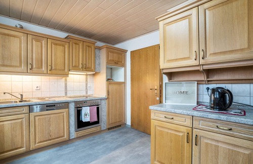 Schwanau Apartment | Apartment 'Ferienwohnung Viola In Schwanau' with Private Terrace, Shared Garden and Wi-Fi