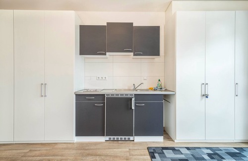 Reutin Apartment | Apartment “Ferienwohnung Eyrich OG” near Lake Constance with Wi-Fi, Terrace & Garden