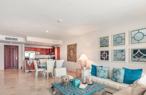 Cap Cana Marina Apartment | Apartment few Steps to the Beach at Punta Palmera