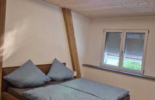Schlier Apartment | Apartment 'Fewo 2 Heudorfer' with Wi-Fi