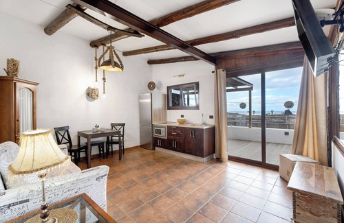 Las Puntas Apartment | Apartment 'Finca Wapa - Gárgola' with Sea View, Wi-Fi and Air Conditioning
