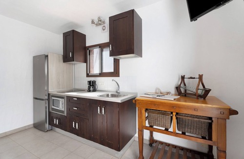 Las Puntas Apartment | Apartment 'Finca Wapa -Olivo' with Sea View, Wi-Fi and Air Conditioning