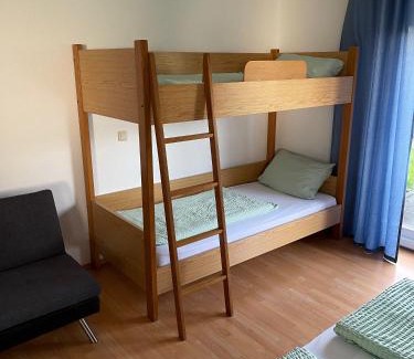 Rust Apartment | Apartment FIVE - EP Ticket Garantie