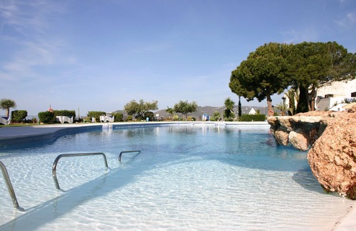 Nerja Apartment | Apartment for 2-3 people with very bright wifi, surrounded by mountains