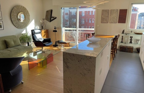 Quartier de la Maison-Blanche Apartment | Apartment for 2 with balcony in Paris